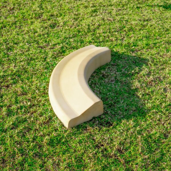 90° Kerbing Sandstone (High on Inside)