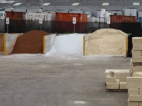 Bulk sand, mulch, gravel, and soil stocked locally in Perth, WA at Slab and Garden City